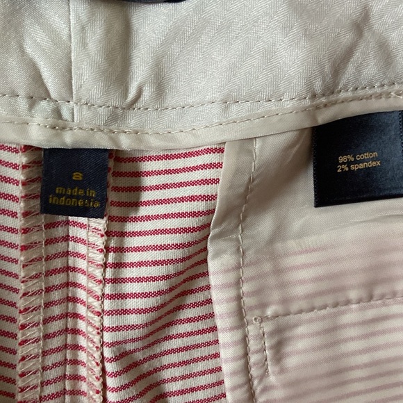 Outback Red NWOT Pink and White Pin-Striped Women’s Shorts - Picture 6 of 11